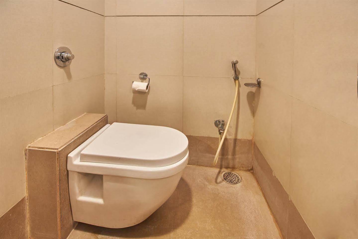 Hotel Adi Nagpur Dış mekan fotoğraf